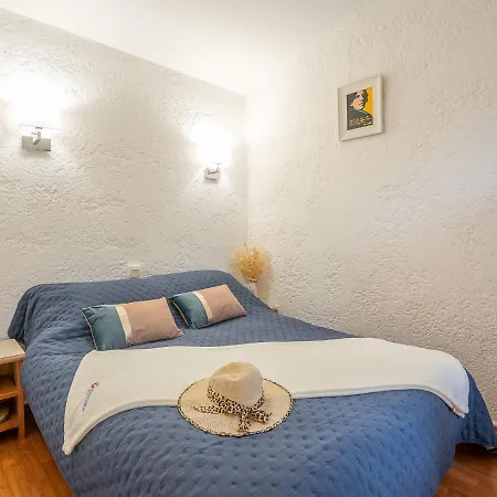 Les Jardins D'azur-2 By Interhome *